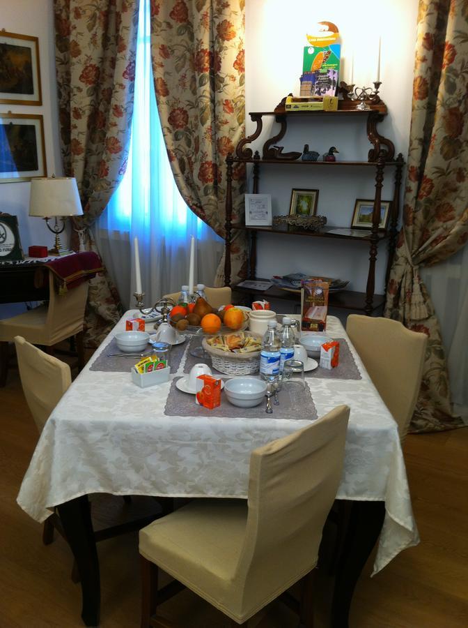 B&B Al Re Cesena Bagian luar foto
